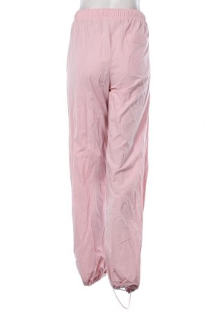 Damen Sporthose Nike, Größe S, Farbe Aschrosa, Preis 20,00 €