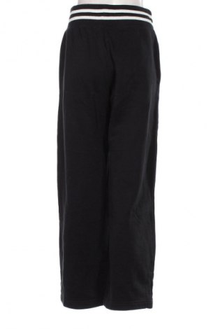 Γυναικείο αθλητικό παντελόνι Nike, Μέγεθος S, Χρώμα Μαύρο, Τιμή 56,99 €