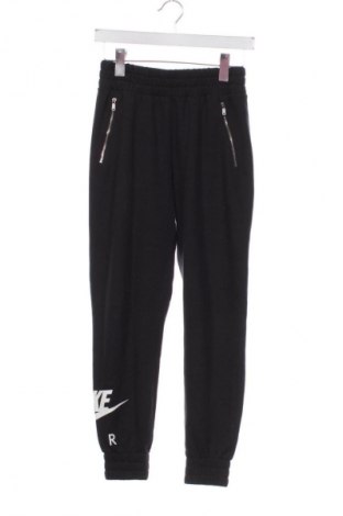 Dámske tepláky Nike, Veľkosť XS, Farba Viacfarebná, Cena  21,00 €