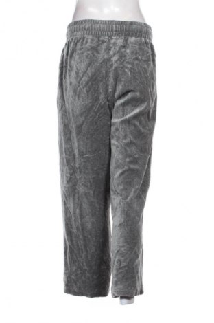 Női sport nadrág PUMA, Méret L, Szín Szürke, Ár 9 479 Ft