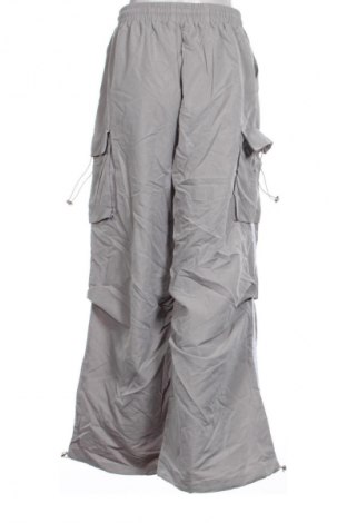 Дамско спортно долнище SHEIN, Размер M, Цвят Сив, Цена 7,66 €