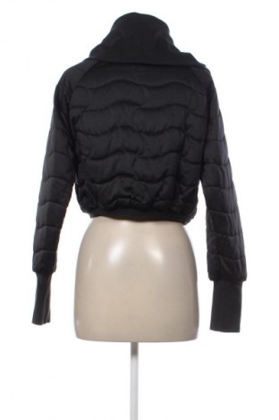 Női dzseki Adidas By Stella McCartney, Méret M, Szín Fekete, Ár 28 932 Ft