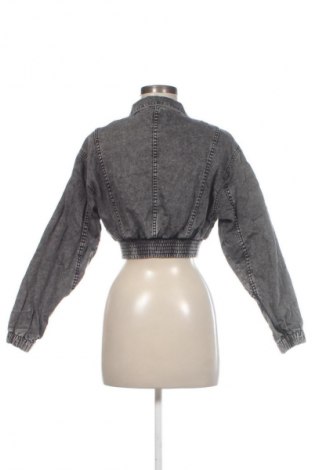 Női dzseki Bershka, Méret XS, Szín Fekete, Ár 6 069 Ft