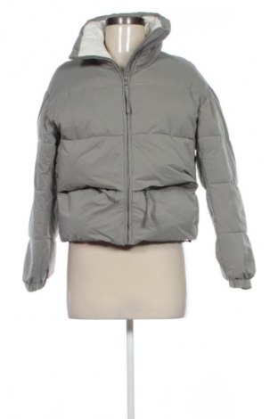 Női dzseki Reserved, Méret S, Szín Ekrü
, Ár 11 066 Ft