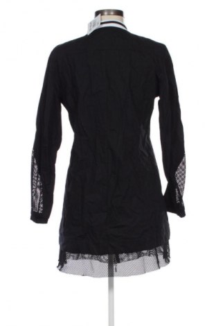 Női dzseki Rinascimento, Méret S, Szín Fekete, Ár 18 806 Ft