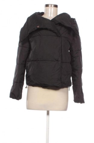 Дамско яке Unbranded, Размер S, Цвят Черен, Цена 11,24 €