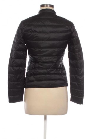 Γυναικείο μπουφάν Uniqlo, Μέγεθος M, Χρώμα Μαύρο, Τιμή 94,23 €