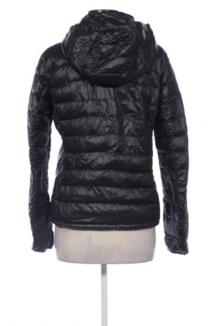 Γυναικείο μπουφάν United Colors Of Benetton, Μέγεθος L, Χρώμα Μαύρο, Τιμή 35,00 €