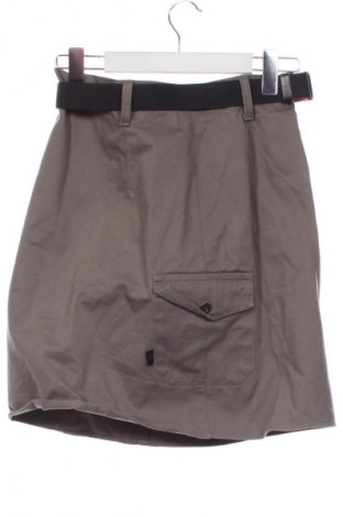 Kinderrock Unbranded, Größe 12-13y/ 158-164 cm, Farbe Grün, Preis 9,70 €