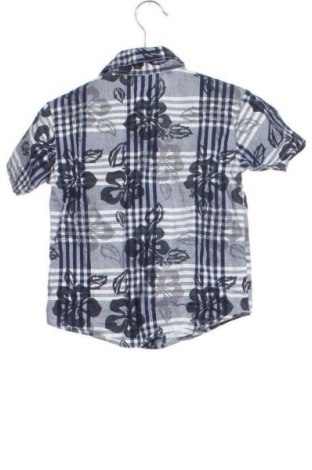 Детска риза Unbranded, Размер 3-4y/ 104-110 см, Цвят Многоцветен, Цена 6,00 €