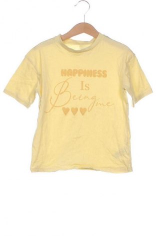 Kinder T-Shirt Basics, Größe 6-7y/ 122-128 cm, Farbe Gelb, Preis 6,00 €