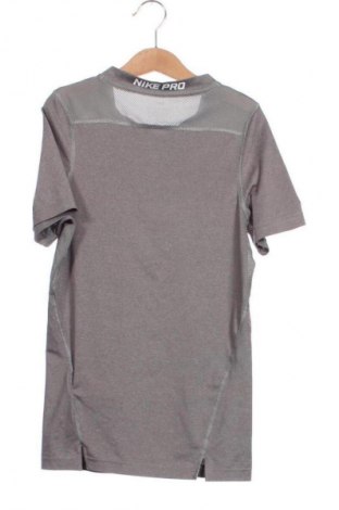 Kinder T-Shirt Nike, Größe 10-11y/ 146-152 cm, Farbe Grau, Preis € 12,77