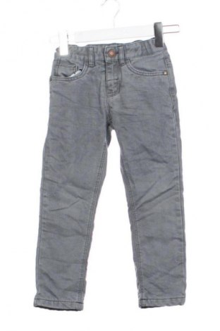 Детски дънки C&A, Размер 4-5y/ 110-116 см, Цвят Сив, Цена 7,66 €