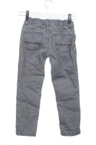 Детски дънки C&A, Размер 4-5y/ 110-116 см, Цвят Сив, Цена 7,66 €
