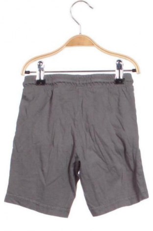 Kinder Shorts Unbranded, Größe 4-5y/ 110-116 cm, Farbe Grau, Preis 7,10 €