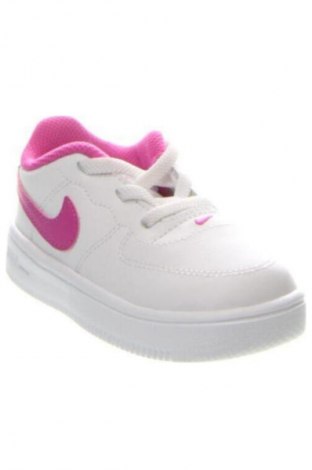 Детски обувки Nike, Размер 23, Цвят Бял, Цена 39,36 €