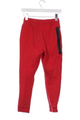 Kinder Sporthose Nike, Größe 10-11y/ 146-152 cm, Farbe Rot, Preis 22,54 €