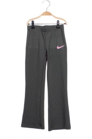 Detské tepláky Nike, Veľkosť 5-6y/ 116-122 cm, Farba Zelená, Cena  17,46 €