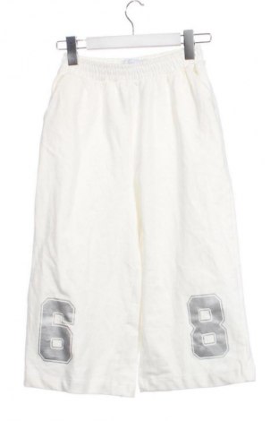 Παιδική κάτω φόρμα Reserved, Μέγεθος 8-9y/ 134-140 εκ., Χρώμα Λευκό, Τιμή 20,00 €