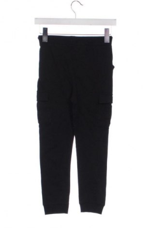 Детско спортно долнище Sinsay, Размер 7-8y/ 128-134 см, Цвят Черен, Цена 20,46 €