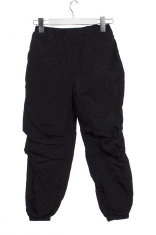 Παιδική κάτω φόρμα Unbranded, Μέγεθος 8-9y/ 134-140 εκ., Χρώμα Μαύρο, Τιμή 11,99 €