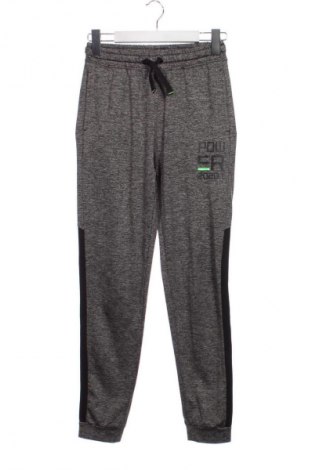 Детско спортно долнище Yigga, Размер 10-11y/ 146-152 см, Цвят Многоцветен, Цена 13,00 €