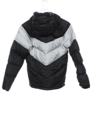 Παιδικό μπουφάν Nike, Μέγεθος 10-11y/ 146-152 εκ., Χρώμα Πολύχρωμο, Τιμή 60,99 €