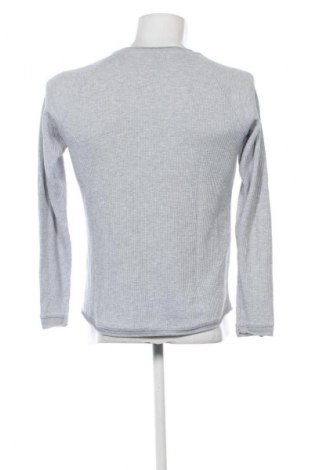 Pánské tričko  Bershka, Velikost M, Barva Šedá, Cena  229,00 Kč