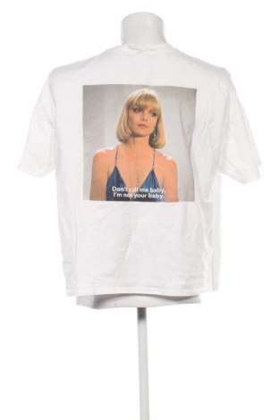 Férfi póló Bershka, Méret L, Szín Fehér, Ár 4 010 Ft