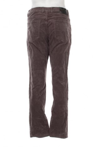 Pantaloni raiați de bărbați C&A, Mărime L, Culoare Maro, Preț 50,99 Lei