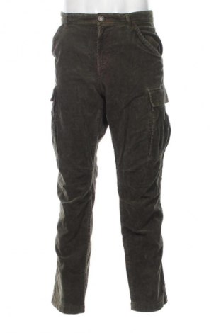 Pantaloni raiați de bărbați Canda, Mărime XL, Culoare Verde, Preț 56,99 Lei