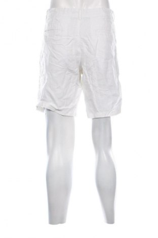 Męskie szorty McNeal, Rozmiar L, Kolor Biały, Cena 80,99 zł