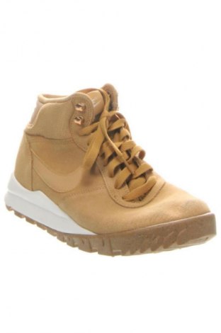 Мъжки обувки Nike, Размер 40, Цвят Оранжев, Цена 44,48 €