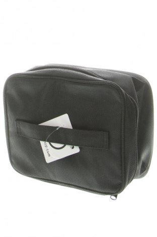 Несесер Unbranded, Цвят Черен, Цена 7,66 €