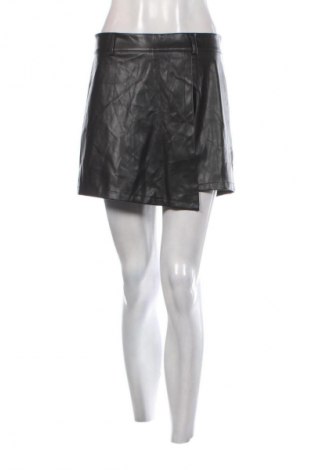 Пола - панталон Unbranded, Размер M, Цвят Черен, Цена 6,13 €