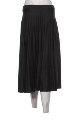 Пола Bershka, Размер S, Цвят Черен, Цена 6,64 €