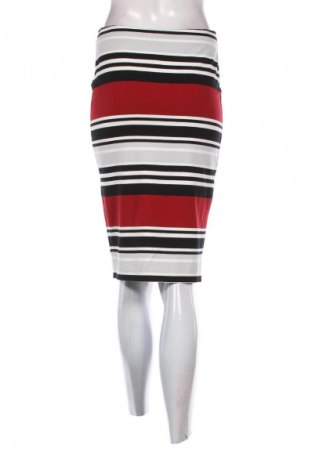 Rock F&F, Größe M, Farbe Mehrfarbig, Preis € 10,00