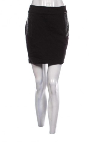 Пола Guess, Размер L, Цвят Черен, Цена 23,00 €