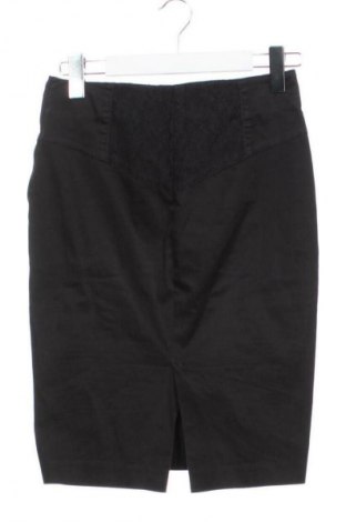 Φούστα Guess, Μέγεθος XS, Χρώμα Μαύρο, Τιμή 32,00 €
