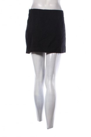 Пола H&M, Размер M, Цвят Черен, Цена 10,00 €