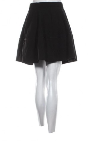 Пола H&M, Размер S, Цвят Черен, Цена 4,60 €