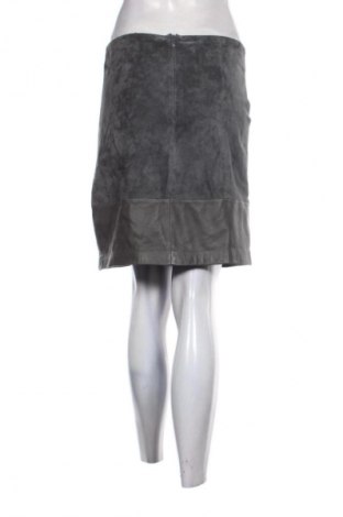 Пола Hallhuber, Размер L, Цвят Сив, Цена 44,17 €