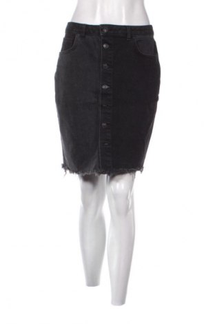 Пола Ltb, Размер M, Цвят Черен, Цена 21,00 €