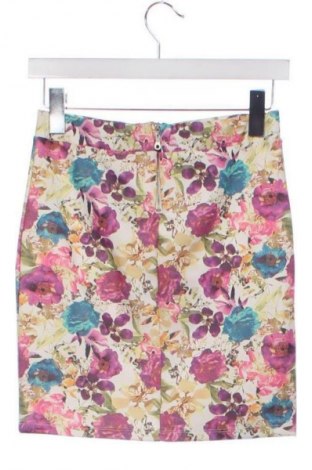 Sukňa Madonna, Veľkosť XS, Farba Viacfarebná, Cena  10,00 €