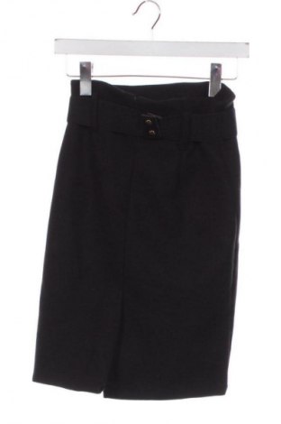 Rock NEW COLLECTION, Größe XS, Farbe Schwarz, Preis € 25,99