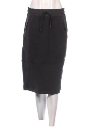 Szoknya Nike, Méret M, Szín Fekete, Ár 22 487 Ft