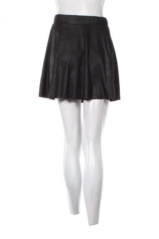 Rock Pull&Bear, Größe S, Farbe Schwarz, Preis € 18,46