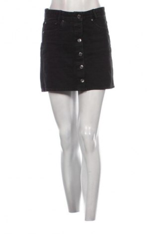 Szoknya Pull&Bear, Méret M, Szín Fekete, Ár 6 198 Ft