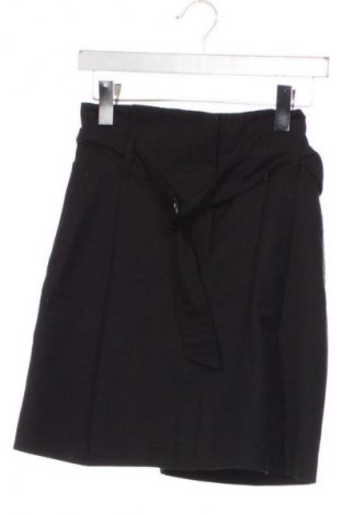 Φούστα Reserved, Μέγεθος M, Χρώμα Μαύρο, Τιμή 9,78 €