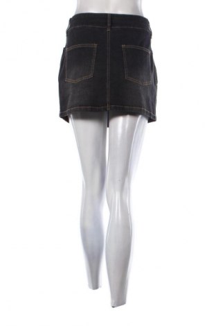 Szoknya Unbranded, Méret M, Szín Fekete, Ár 6 127 Ft